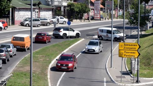 СЛАЛА САМ СИНУ ПОРУКУ НЕ ЗНАЈУЋИ ДА ЈЕ МРТАВ: Потресно сведочење мајке Александра Мирића, страдалог у саобраћајној несрећи