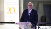 ​ИСТОРИЈСКА ПОСЕТА : Председник Кипра уручио признање Жељку Танасковићу за глобални развој школског спорта