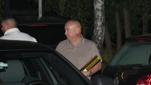 HAOS NA SVADBI Đanija izujedao gost - završio u bolnici! Zadržan na posmatranju, primio tetanus