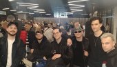 ” UMORNI SMO, ALI POZITIVNA ENERGIJA JE TU”: Momci iz Lavine sleteli u Beograd nakon finala 70. Pesme Evrovizije