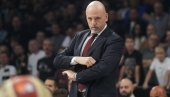 СИГУРНО ПОСТОЈИ ДОСТА ПРОБЛЕМА: Саша Обрадовић после утакмице Партизан - Црвена звезда