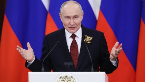 PUTIN STIGAO U TRODNEVNU POSETU KAZAHSTANU: Na aerodromu ga je lično dočekao Tokajev  (VIDEO)