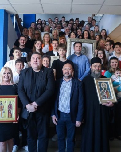 У ПЛАНУ ПОСЕТА СВЕТОЈ ГОРИ: Сарадња манастира Хиландар и Фармацеутско-физиотерапеутске школе