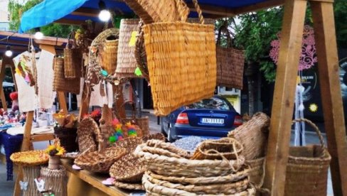 ETNOGRAFSKI ZAPIS O DONJEM LANIŠTU: Tamošnje asurdžije čuvaju stari zanat od zaborava