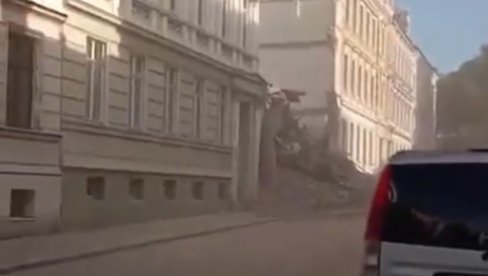СНАЖНА ЕКСПЛОЗИЈА ГАСА ПРЕТВОРИЛА ЗГРАДУ У ПРАХ: Трага се за затрпанима, спасиоци копају голим рукама (ВИДЕО)