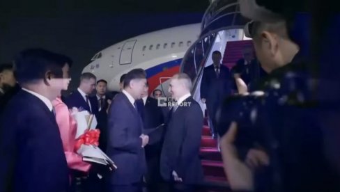ПОГЛЕДАЈТЕ - Долазак Путина у Пекинг: Дочек уз све прочасти (ВИДЕО)