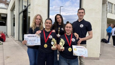 NAJBOLJI U SPORTSKOJ MASAŽI: Pehari i medalje učenicima ćuprijske Medicinske škole