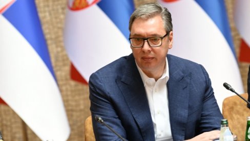 ЗА ВОЛОНТИРАЊЕ НА ЕXПО ОД 1 ДО 3 БОДОВА Вучић и министар просвете саопштили детаље