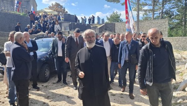 НА ГРАХОВЦУ ДВЕ ЦРНЕ ГОРЕ: На попришту славне битке код Никшића потврђене дубоке поделе у еколошкој држави