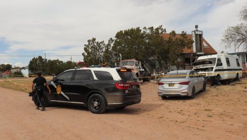 има на сајту ТРОЈЕ МРТВО, ДЕСЕТ У КАРАНТИНУ: Изложени непознатој супстанци у Новом Мексику