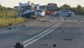 JEZIVE SLIKE SA MESTA NESREĆE: Auto smrti koji je kod Bogatića odneo dva života (FOTO)