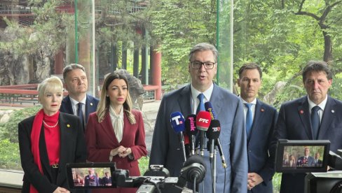 VUČIĆ SE OBRAĆA IZ KINE: Prethodno se sastao sa premijerom i Vang Huningom
