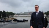 МОЋНО! Ево који аутомобил је Си обезбедио за Вучића - велика част за шефа наше државе
