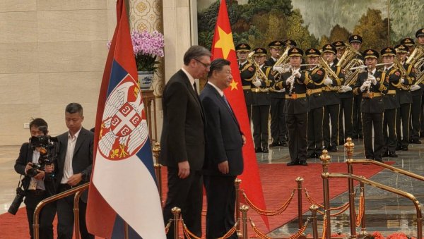 НЕКА ЖИВИ ЧЕЛИЧНО ПРИЈАТЕЉСТВО СРБИЈЕ И КИНЕ: Моћна порука на састанку Вучића и Сија
