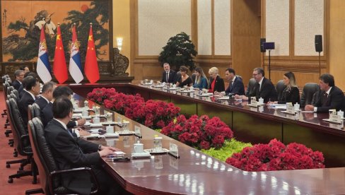 „ВУЧИЋ ПОКАЗАО ЕВРОПИ ЗНАЧАЈ СРБИЈЕ”: Аналитичари сагласни о новом о геополитичком померању Србије ка Кини