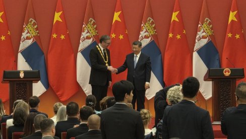 VUČIĆ NIKADA NIJE OKLEVAO DA GLASNO GOVORI Moćne reči predsednika Sija na dodeli Ordena prijateljstva srpskom predsedniku