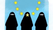 МУСЛИМАНКЕ НА РЕД НЕ ЧЕКАЈУ: Италијани бесни због случај из лабораторије за анализу крви (ФОТО)