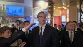 OBRAĆANJE PREDSEDNIKA VUČIĆA IZ KINE (VIDEO)