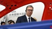ОВО МЕСТО ЈЕ ЧУДЕСНО, ЈА ОВАКО НЕШТО НИКАДА НИСАМ ВИДЕО Вучић обишао компанију Xiaomi (ФОТО)