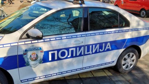 U ŠKOLSKOM DVORIŠTU ZATEČEN SA DROGOM: Krivične prijave mladiću iz Kule i maloletniku id Odžaka  osumnjičenima za držanje narkotika