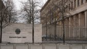 БЕРЛИН ПОЗВАО РУСКОГ АМБАСАДОРА: Немачка неће бити застрашена претњама и наставиће да снажно подржава Украјину