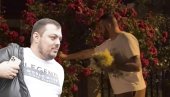 СЛОБА ВАСИЋ СНИМЉЕН УСРЕД НОЋИ КАКО БЕРЕ ЦВЕЋЕ: После изласка из Лазе уз песму Био сам пијанац! Мале-велике ствари враћају осмех (ВИДЕО)