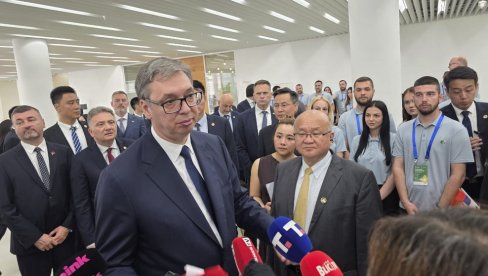 MOĆAN VIDEO: Pogledajte koju je poruku Vučić poslao našoj omladini koja u Kini uči o robotima