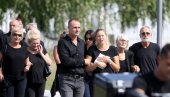 UDOVICA NAŠEG PEVAČA NEUTEŠNA: Bio je i ostao najveća ljubav mog života, i dalje čujem njegov osmeh