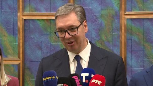 VUČIĆ SE OBRAĆA IZ KINE (VIDEO)