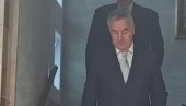 STEŽU LI STRANCI OBRUČ OKO MILA? Jakov Milatović novinarima nagovestio da se iz Evrope interesuju za Đukanovića