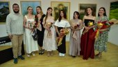 ZAVRŠNI KONCERT ZA PAMĆENJE: Ispraćena sjajna generacija Odseka za solo pevanje OMŠ „Dušan Skovran“ (FOTO)