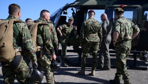 POGLEDAJTE - ČUVENA 63. PADOBRANSKA BRIGADA: Za otadžbinu, za druga, za pušku, za vojničku i ratničku čast! (VIDEO/FOTO)