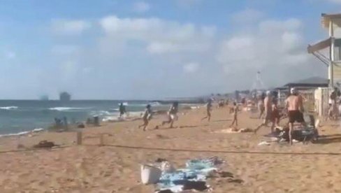 RAKETA PALA U MORE BLIZU KUPAČA: Velika panika na plaži u Izraelu (VIDEO)