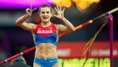 РУСИЈА ЈЕ ЗАПАЊЕНА: Легендарна Јелена Исинбајева се одрекла Путина, а онда ју је задесило - ово