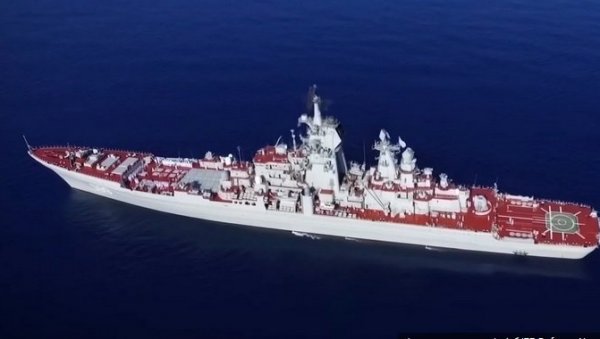 НАЈЈАЧИ РУСКИ БРОД СЕ ВРАЋА НА ТЕРЕН: Нуклеарни гигант добија Цирконе и Калибре (ВИДЕО)