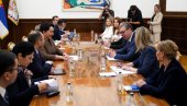 ВУЧИЋ СА ПРЕДСЕДНИЦОМ СЕНАТА УЗБЕКИСТАНА: Постоји значајан простор за проширење сарадње
