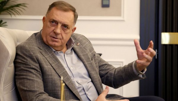 ДОДИК УПОЗОРАВА: Кад год су се Немци наоружавали, муслимани и Хрвати су оштрили ножеве против Срба