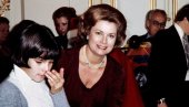 OPTUŽILI JE DA JE UBILA MAJKU: Mezicimica Grejs Keli posle njene pogibije postala buntovnica - rodila decu telohraniteljima, pa se zaljubila