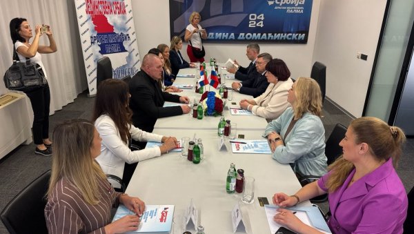 ДАЛИБОР МАРКОВИЋ ПАЛМА СА ВИСОКОМ РУСКОМ ДЕЛЕГАЦИЈОМ: Вучић и Путин потписали споразуме на добробит оба народа