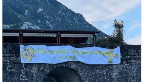 У највећим упориштима црногорских усташа и хрватске СОА освануле увреде на Вучићев рачун (ФОТО)
