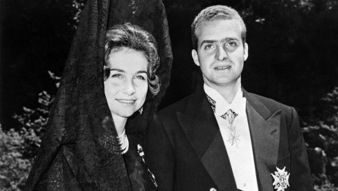ODREKLA SE PRAVOSLAVLJA ZBOG NJEGA, A ON JE IMAO 62 LJUBAVNICE: Princeza zbog ljubavi doživela veliko poniženje