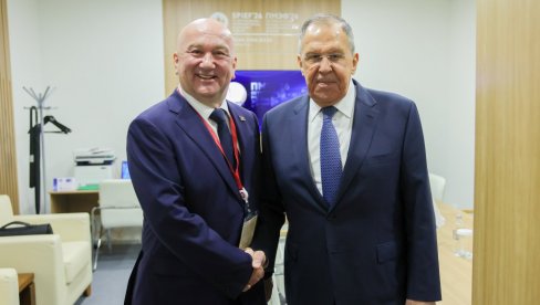 МИНИСТАР ПОПОВИЋ СА ЛАВРОВИМ: Русија увек уз Србију, и даље ћемо имати најповољнији гас