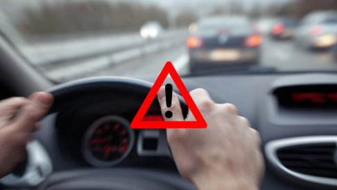 VOZAČI, PAŽNJA! Obavezna oprema u autu - bez ovih šest stvari ne sedajte u kola, kazne su paprene