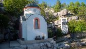 PRE 85 USTAŠE - MUSLIMANI POČINILI JEZIV ZLOČIN U SELU KORITA KOD BILEĆE: Svirepo ubili i u jamu bacili najmanje 134 Srba