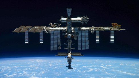 Ruski kosmonauti na MSS: Sanirali prvo mesto curenja vazduha, u toku priprema za zatvaranje drugog