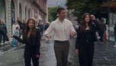 SVIMA JE POTREBNO VIŠE LAKOĆE I LEPIH EMOCIJA: Nikola Rokvić pesmom za dernek najavio nastup za obeležavanje dve decenije karijere (FOTO)