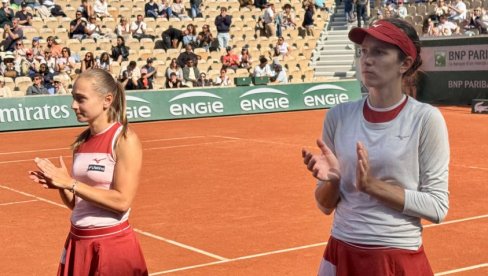 BIĆE VALJDA TREĆA SREĆA! Aleksandra Krunić i Ana Danilina danas igraju za pehar