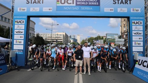 VIŠE STOTINA TAKMIČARA IZ VIŠE OD 30 ZEMALJA: Žarko Mićin otvorio  3. međunarodnu biciklističku trku okviru UCI Gran Fondo World S