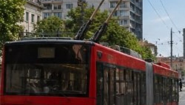 У БЕОГРАДУ ПОЧИЊЕ ЛЕТЊИ РЕД ВОЖЊЕ: Уводи се и пет нових линија до Аде