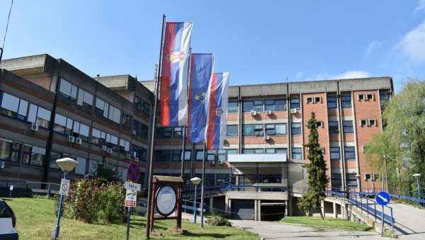 ОДБОРНИЦИ СПАСИЛИ ОНКОЛОГИЈУ: Долазак лекара из Сенте у Кикинду плаћаће градски буџет